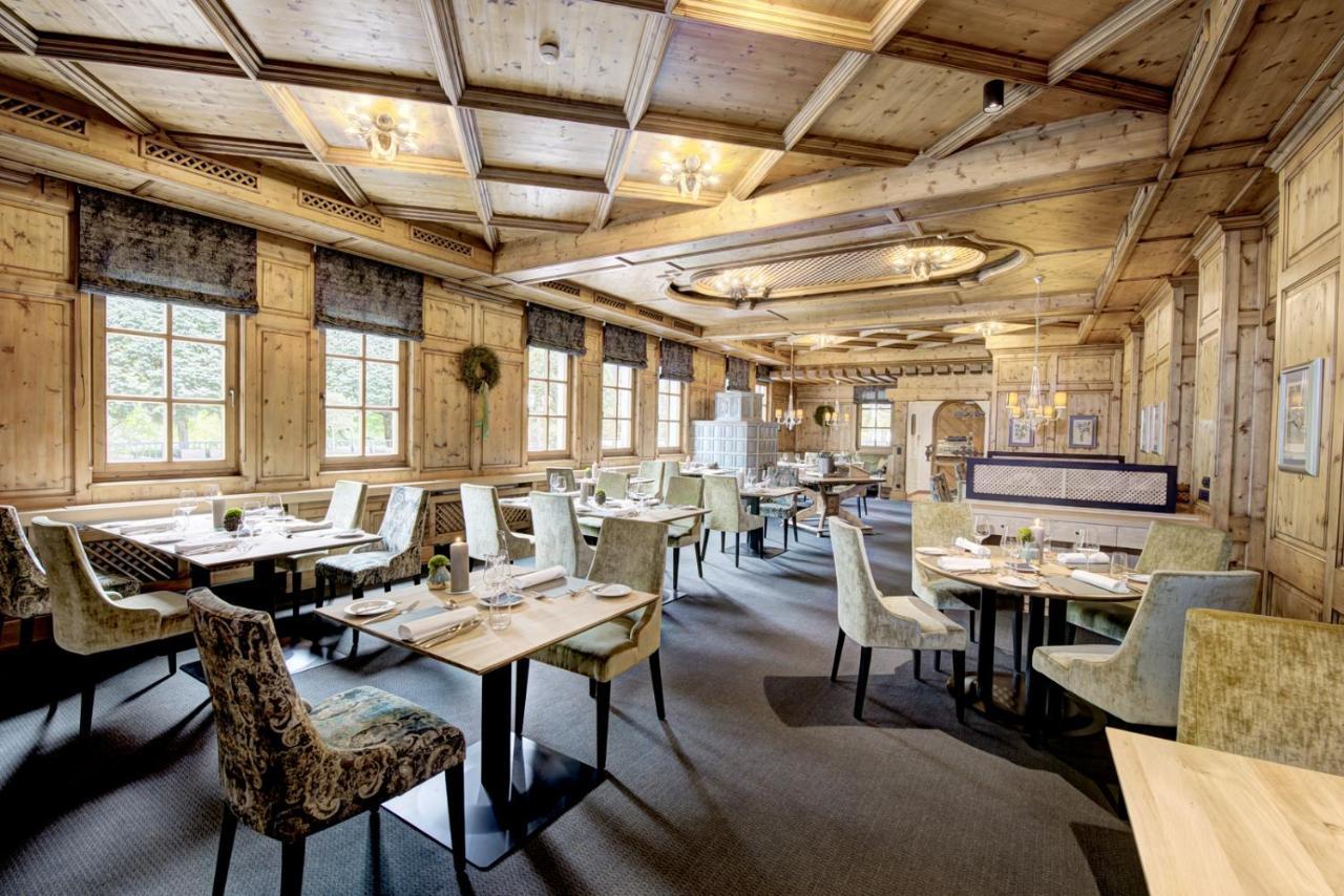 Hotel Gut Brandlhof Saalfelden ภายนอก รูปภาพ