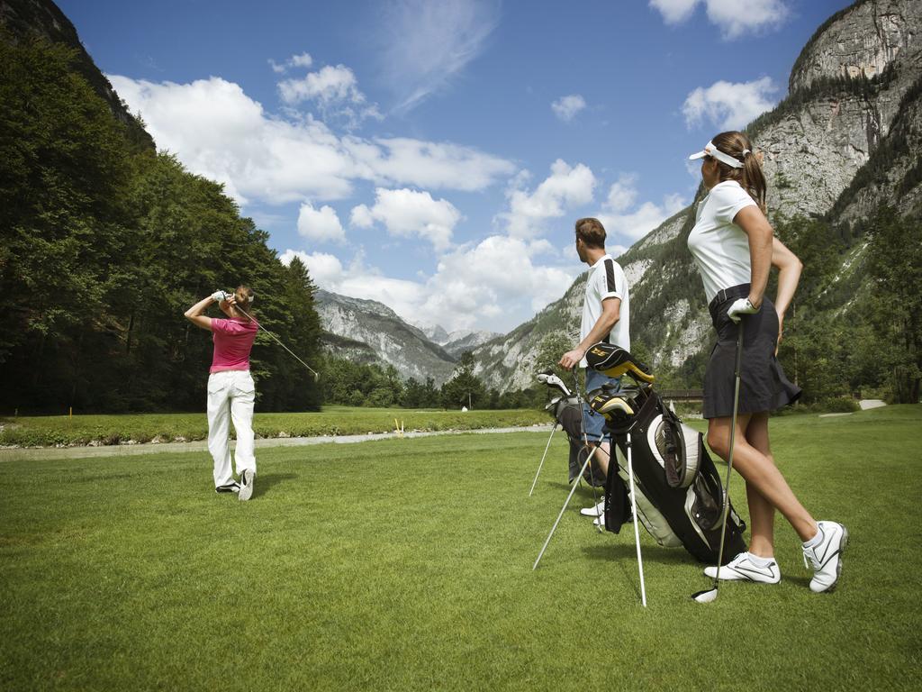 Hotel Gut Brandlhof Saalfelden ภายนอก รูปภาพ