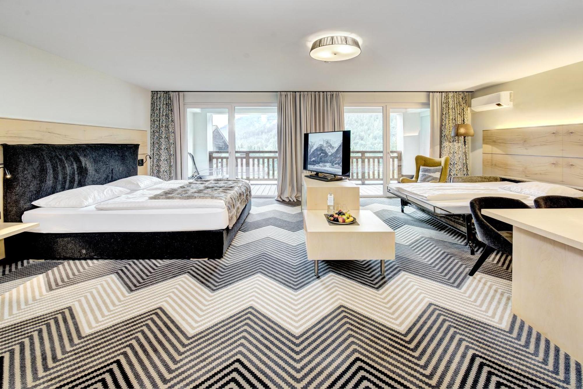 Hotel Gut Brandlhof Saalfelden ภายนอก รูปภาพ