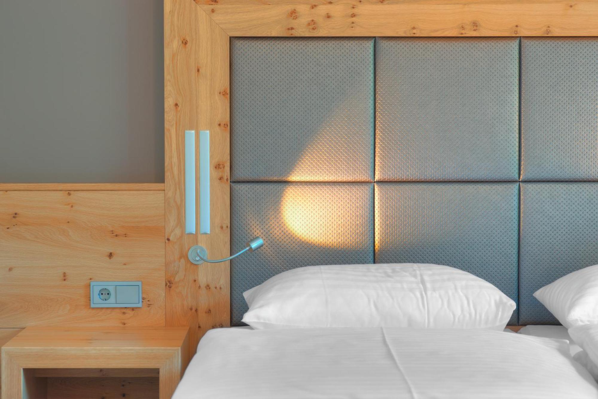 Hotel Gut Brandlhof Saalfelden ภายนอก รูปภาพ