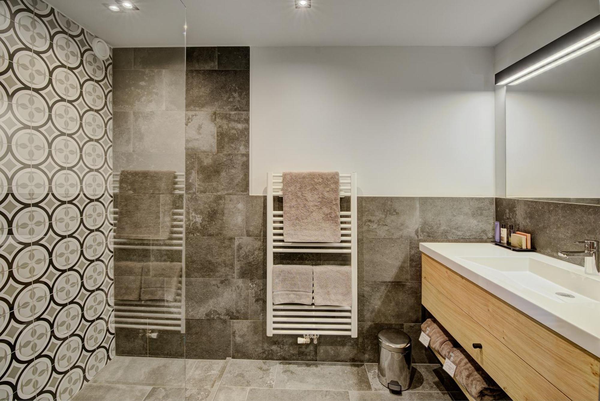 Hotel Gut Brandlhof Saalfelden ภายนอก รูปภาพ