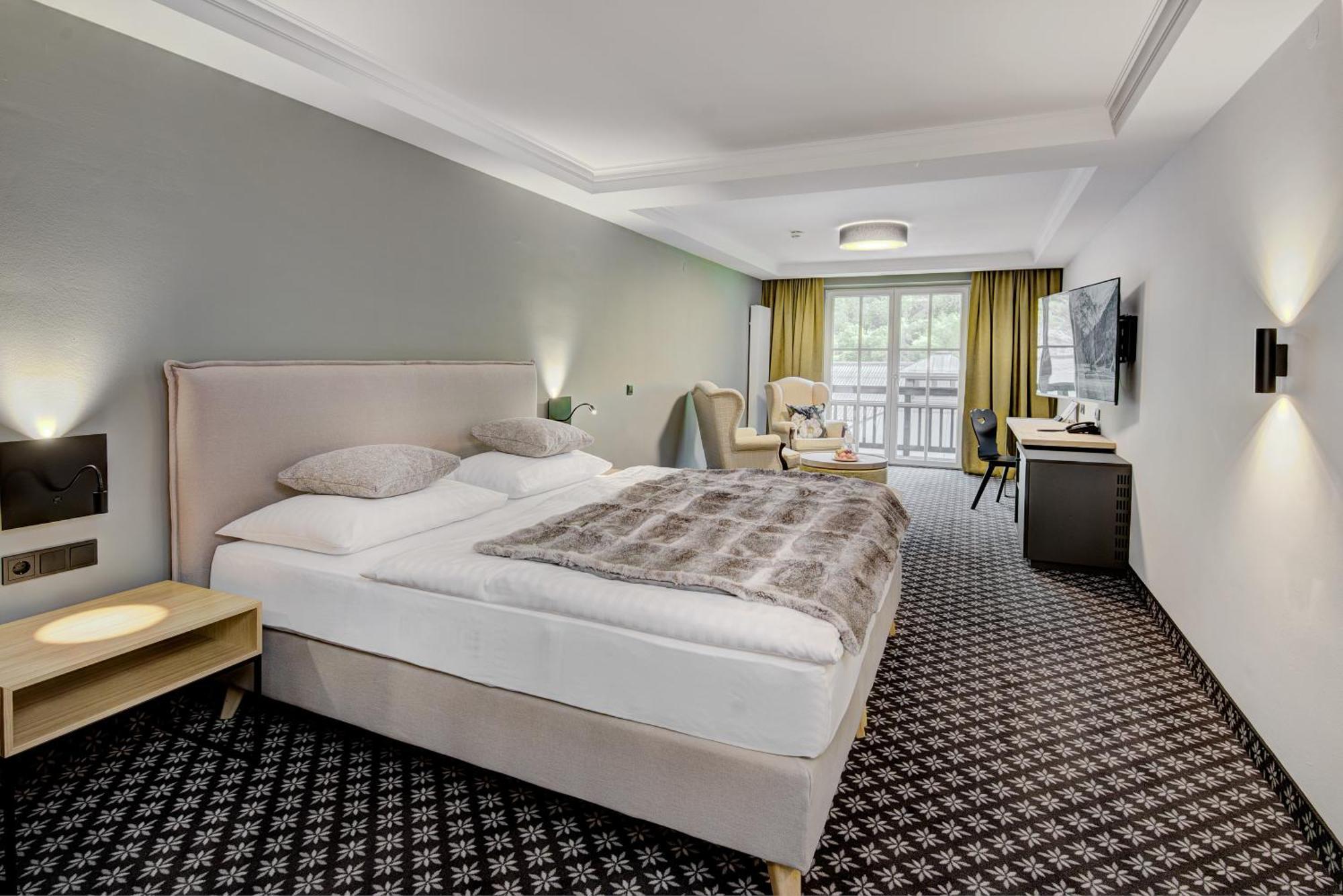 Hotel Gut Brandlhof Saalfelden ภายนอก รูปภาพ