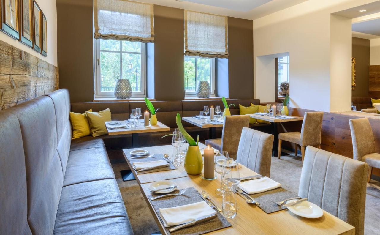 Hotel Gut Brandlhof Saalfelden ภายนอก รูปภาพ